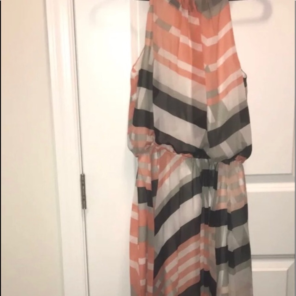Jessica Simpson hi-lo maxi dress